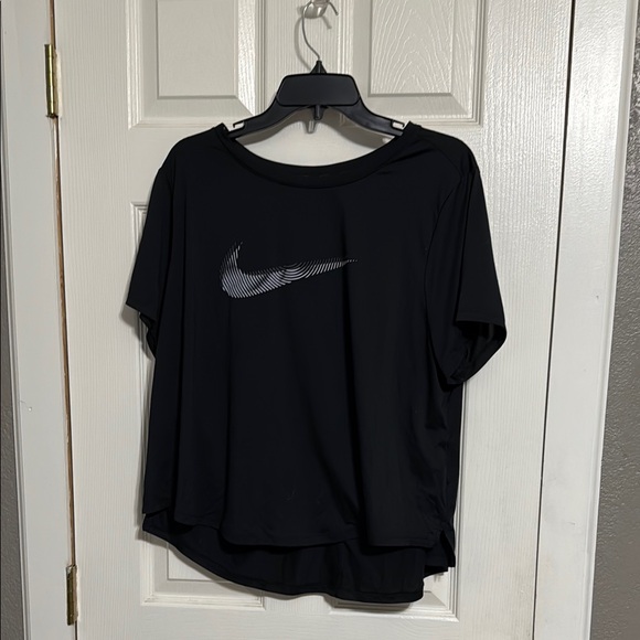 Nike Tops - Nike Women's Black Top